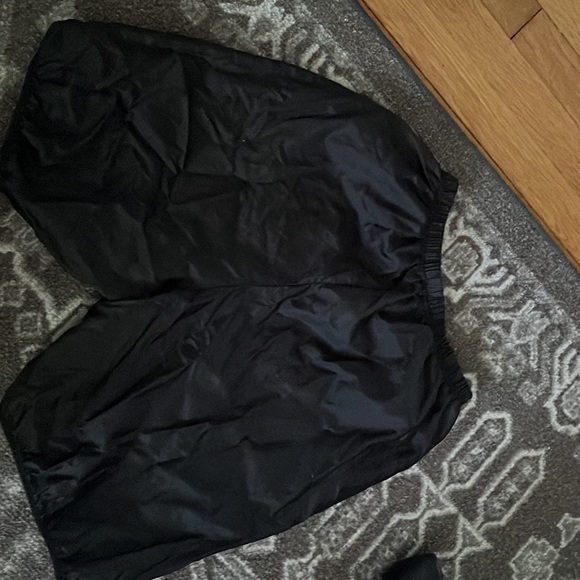 MINIMALLY WORN black capezio warm up trash bag shorts size small adult. - Picture 2 of 4